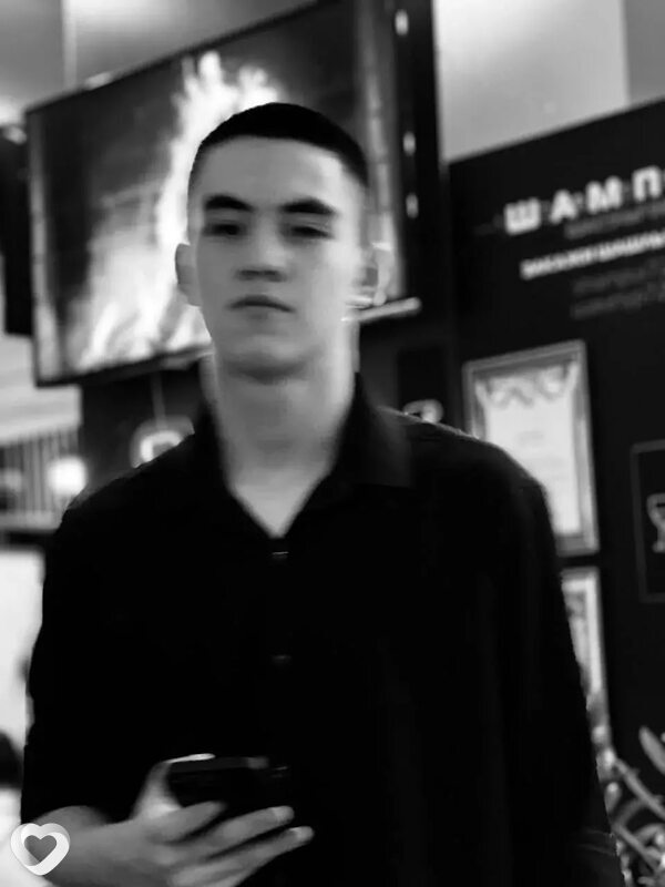 Артур, 24, Тюмени — анкета №4115488