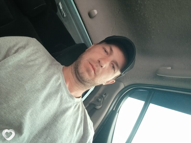 Валентин, 32, Караганде — анкета №4115811