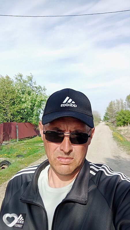 Максим, 39, Уссурийске — анкета №4115900