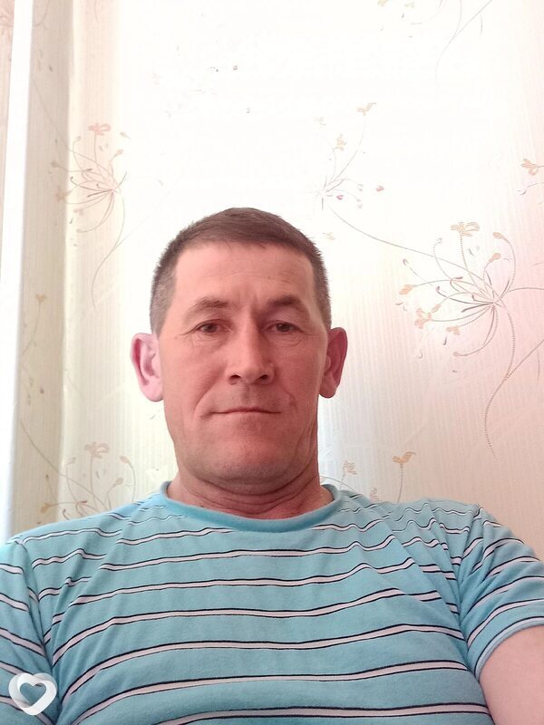 Толик, 45, Гатчине — анкета №4116761