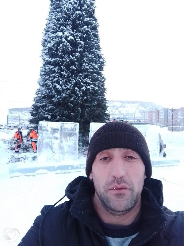 Mирзобек, 38, Якутске — анкета №4118302