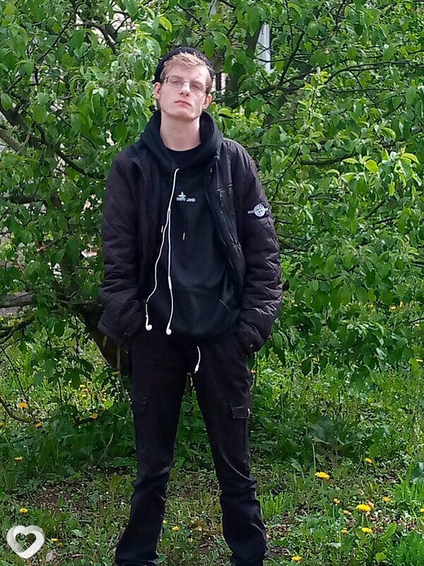 Евгений, 21, Смоленске — анкета №4120083