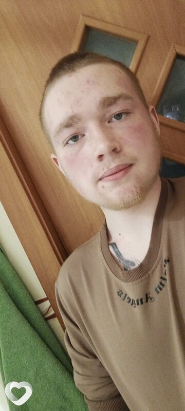 Дмитрий, 19, Благовещенске — анкета №4120185