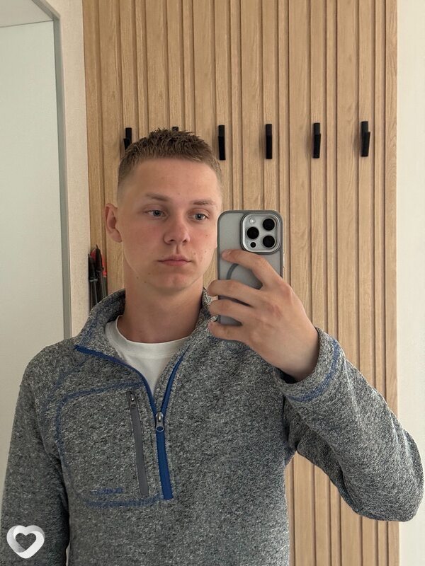 Денис, 20, Екатеринбурге — анкета №4120265