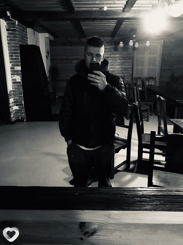 Михаил, 24, Ивье — анкета №4120475