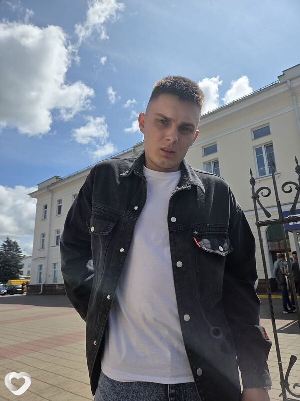 Александр, 21, Слониме — анкета №4120397