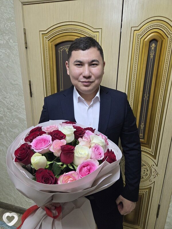 Nurasyl, Туркестан