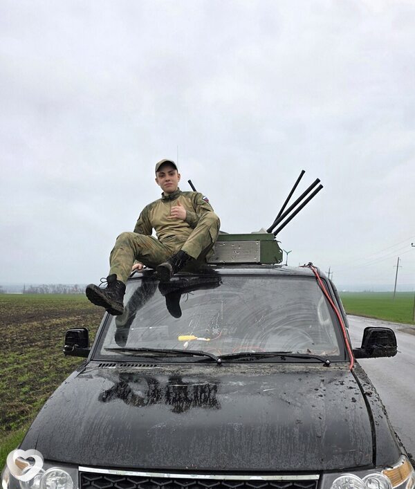 Глеб, 18, Санкт-Петербурге — анкета №4120527