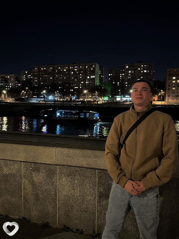 Роман, 19, Усолье-Сибирское — анкета №4120366