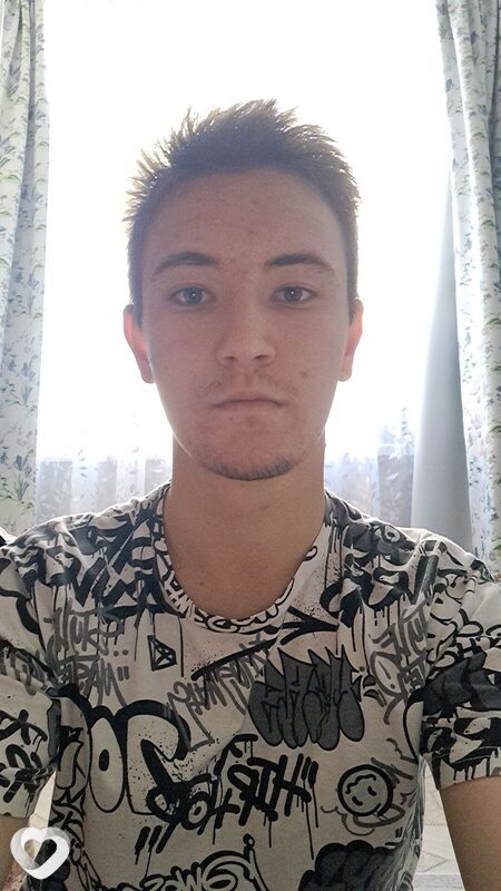 Амир, 19, Новороссийске — анкета №4121176