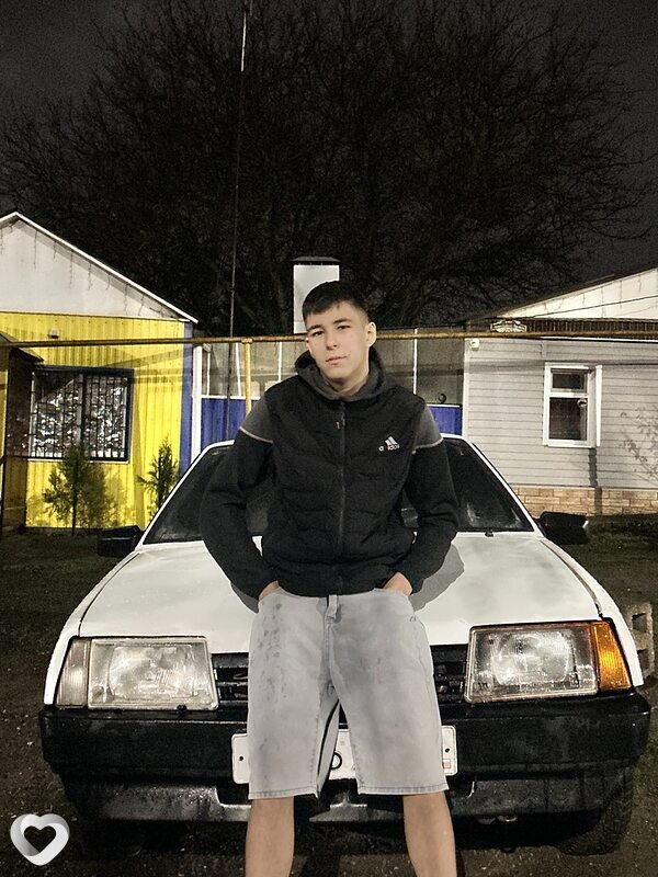 Ваня, 18, Шахтах — анкета №4121133