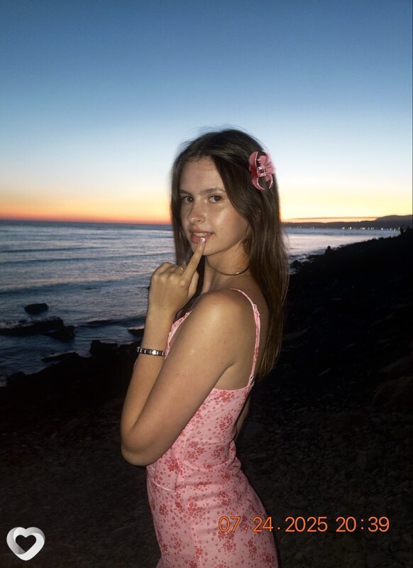 Алина, 19, Гомеле — анкета №4121447