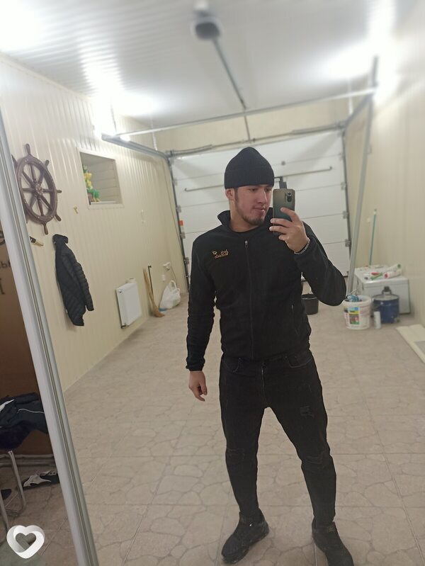 Бек, 25, Тюмени — анкета №4122285