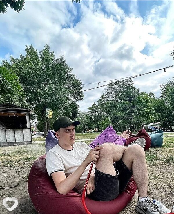 Максим, 26, Новомосковске — анкета №4123936
