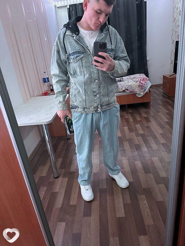 Сергей, 21, Минске — анкета №4124124