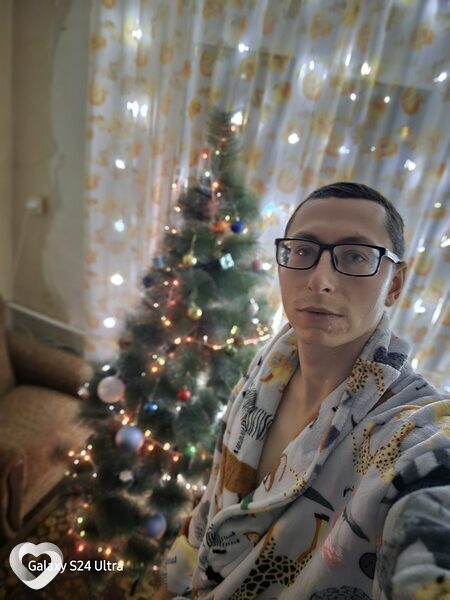 Илья, 29, Луганске — анкета №4124630