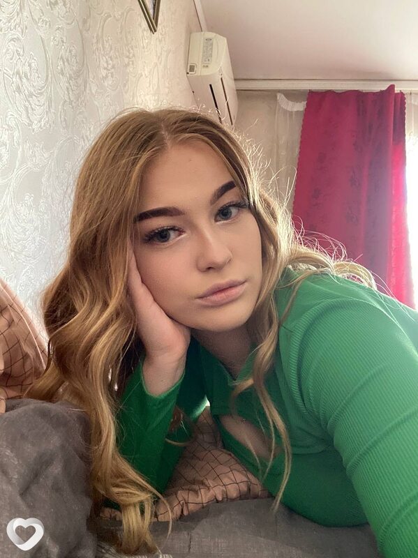 Алина, 21, Москве — анкета №4124891