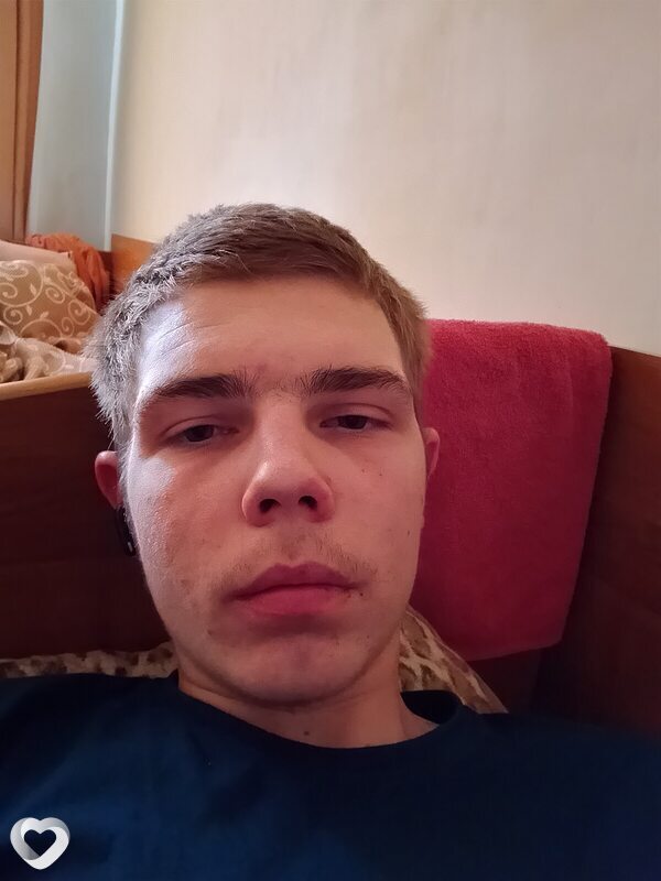 Константин, 20, Брянске — анкета №4124997