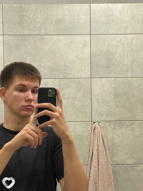 Григорий, 20, Краснодаре — анкета №4125418