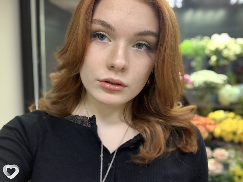 Полинчик, 19, Москве — анкета №4125213