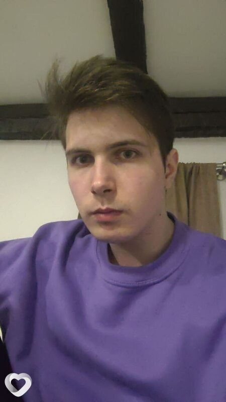 Влад, 21, Харькове — анкета №4125475