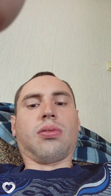 Валера, 25, Братске — анкета №4125714