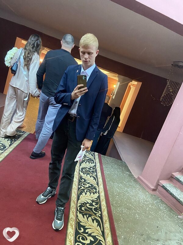 Алексей, 24, Юрге — анкета №4126222