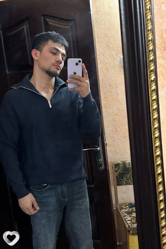Азамат, 23, Макеевке — анкета №4126385