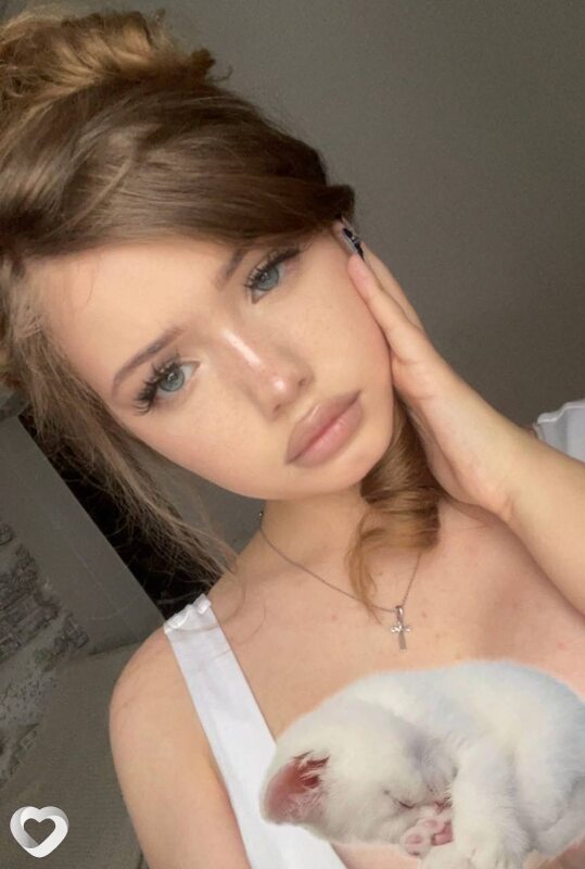 Карина, 21, Иванове — анкета №4126912