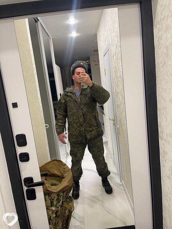 Иван, 19, Новосибирске — анкета №4127137