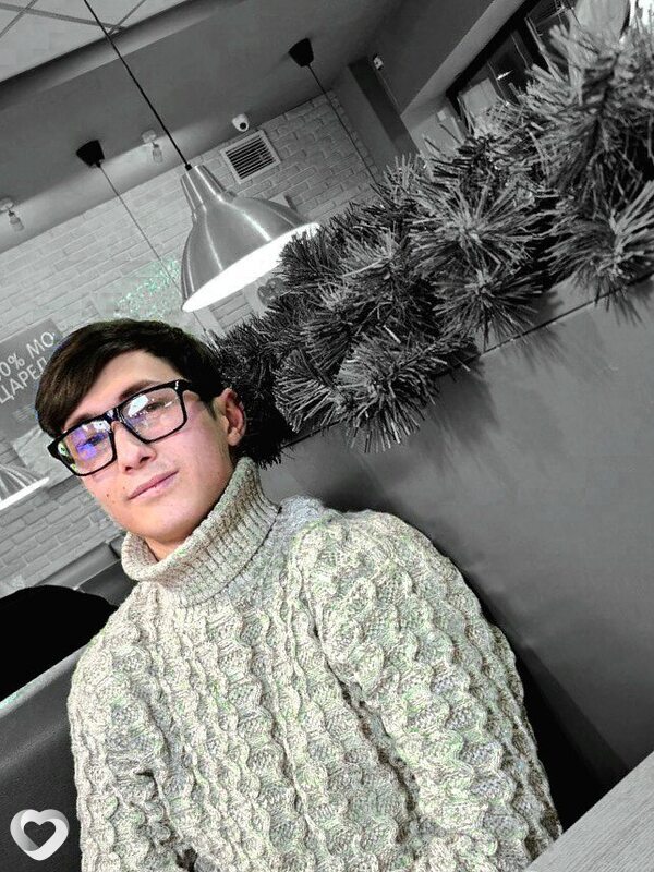 Азиз, 23, Елабуге — анкета №4127827