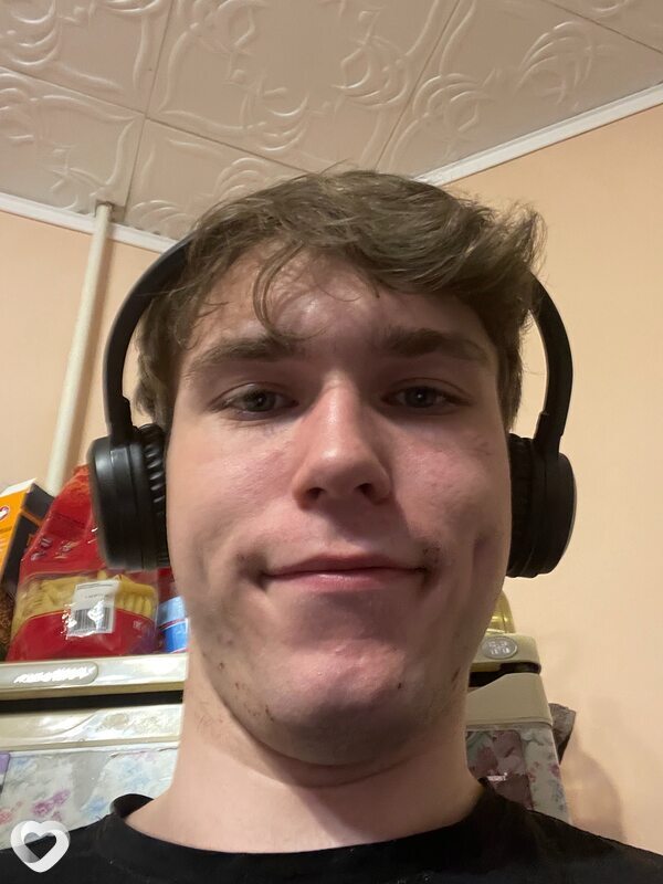 Андрей, 18, Хабаровске — анкета №4128507