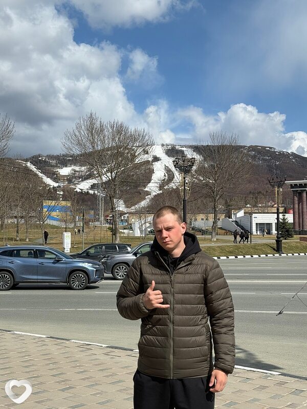 Анатолий, Южно-Курильск