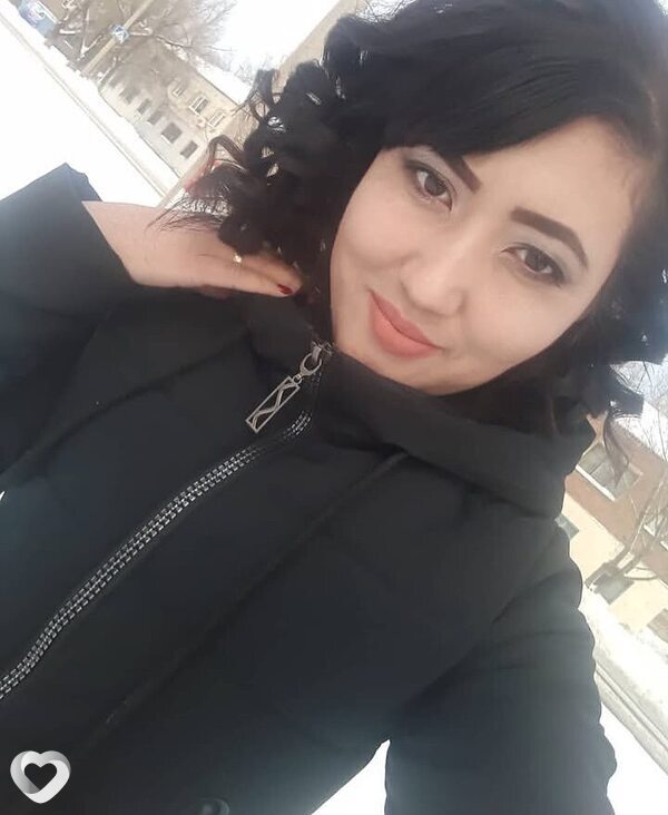 Лаура, 44, Атырау(гурьев) — анкета №4130024