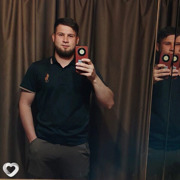Дилшодбек, 24, Нижнекамске — анкета №4130351