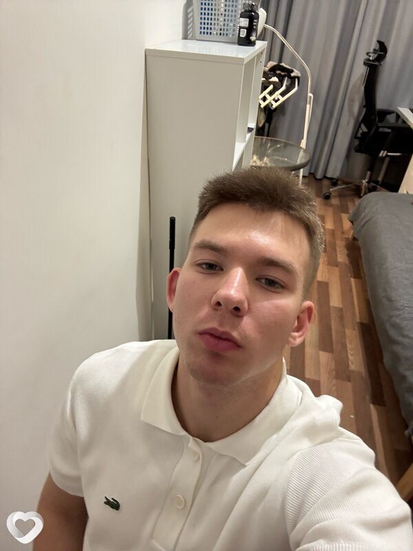 Кирилл, 20, Санкт-Петербурге — анкета №4130997