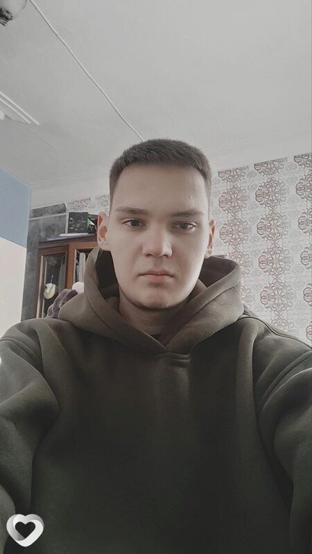 Максим, 20, Челябинске — анкета №4131082