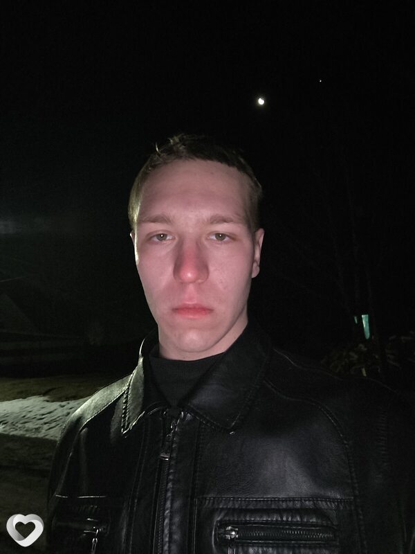 Алексей, 21, Томске — анкета №4131156