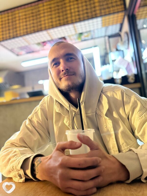 Артем, 24, Кобрине — анкета №4131220