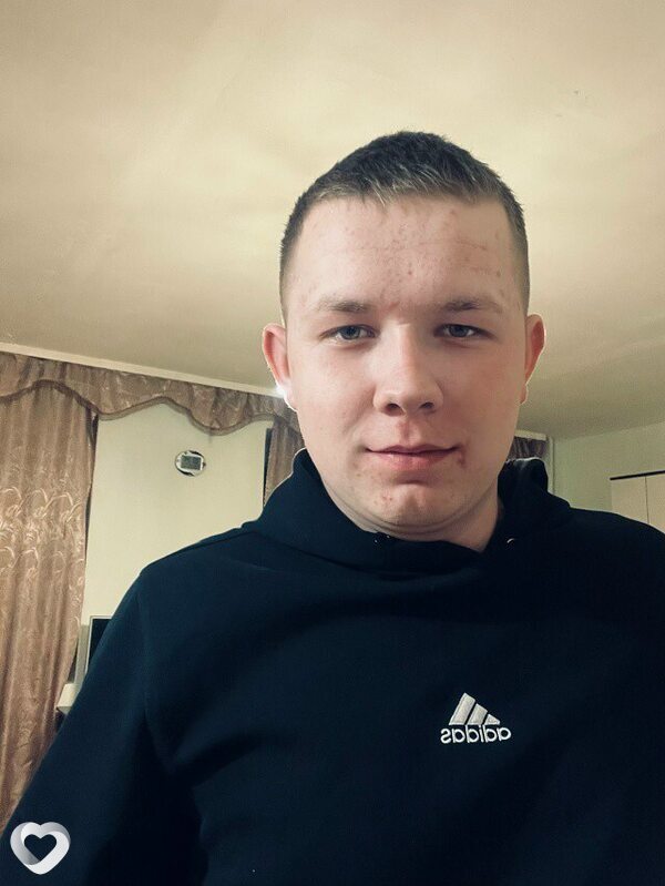 Константин, 19, Истре — анкета №4131197
