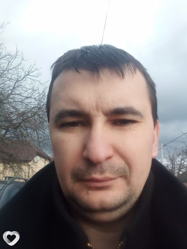 Василь, 36, Луцке — анкета №4131727