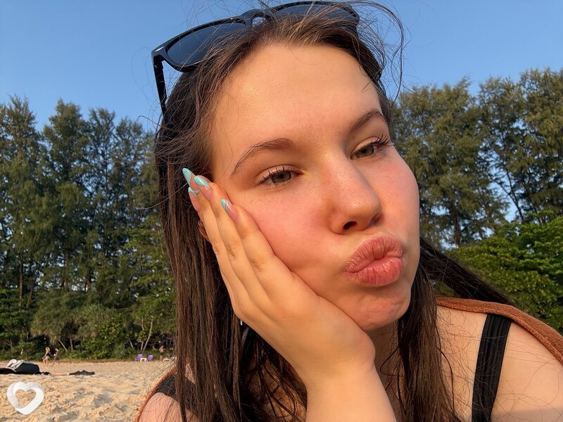 Полина, 19, Москве — анкета №4131797