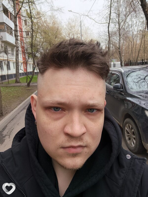 Максим, 26, Москве — анкета №4132130