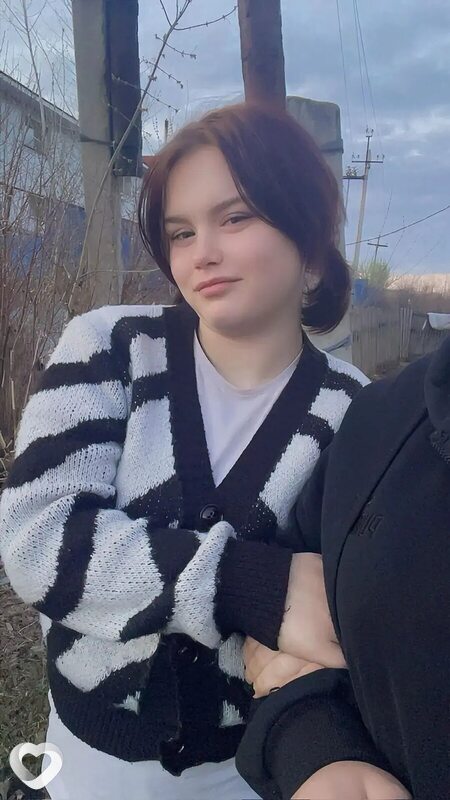 Маша, 18, Барнауле — анкета №4132499