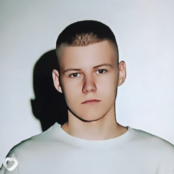 Денис, 18, Ростове-на-Дону — анкета №4133046