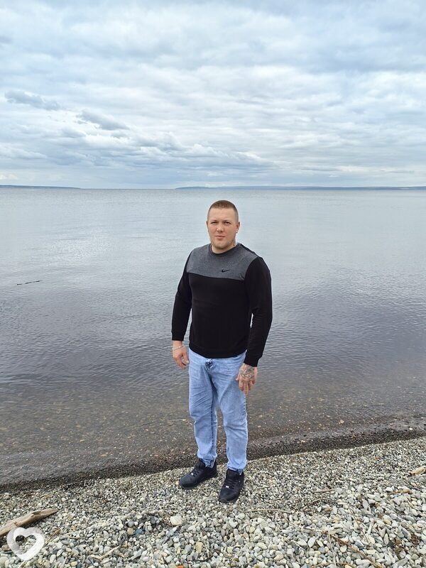 Владислав, 29, Ульяновске — анкета №4133465