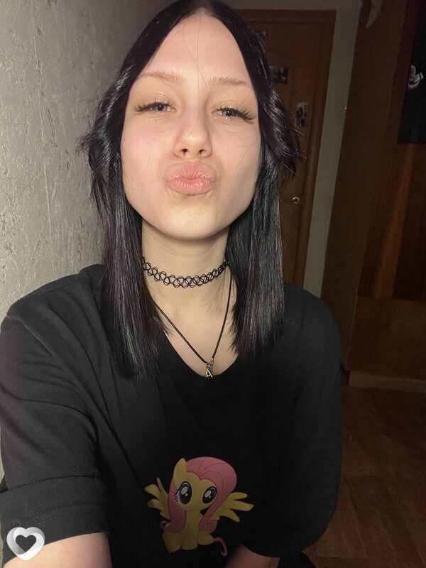 Катя, 18, Новосибирске — анкета №4133699