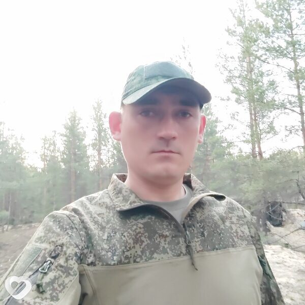 Юрий, 33, Красном Луче — анкета №4133923