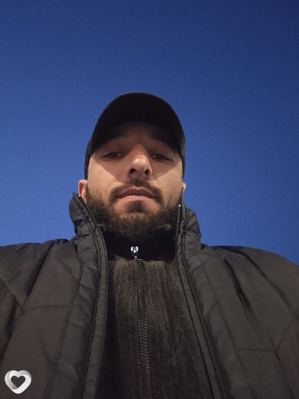 Артурчик, 32, Саках — анкета №4134359