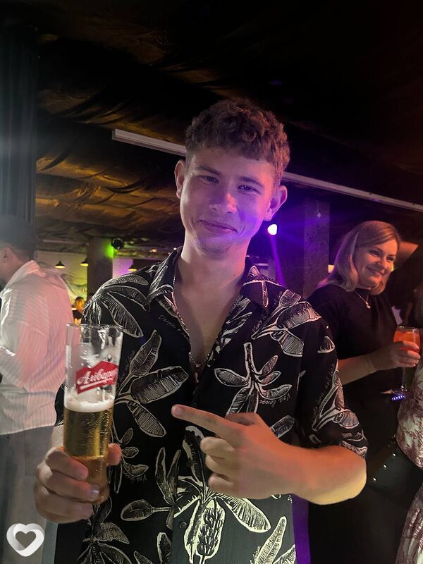 Владислав, 23, Жлобине — анкета №4135022